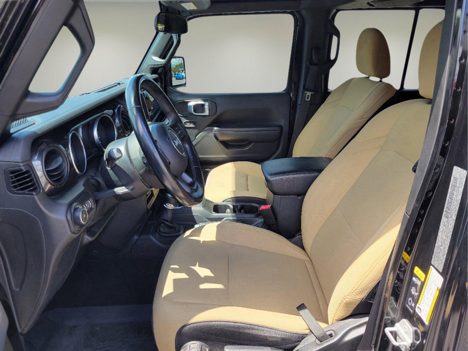 2020 Black Clearcoat /Heritage Tan/Black Jeep Wrangler Unlimited Black and Tan (1C4HJXDG9LW) with an Regular Unleaded V-6 3.6 L/220 engine, 8-Speed Automatic w/OD transmission, located at 804 22nd Ave, Phenix City, AL, 36870, (334) 297-1860, 32.484749, -85.024475 - 2020 Jeep Wrangler Unlimited Black and Tan - Photo#9