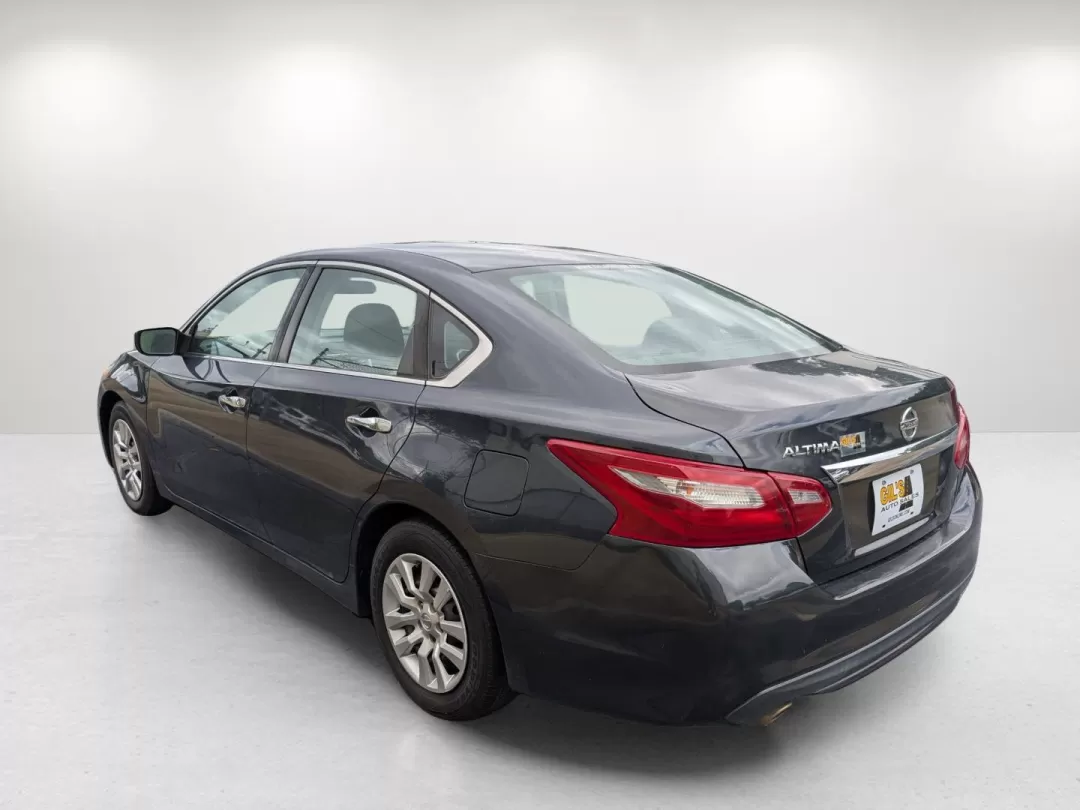2018 /Charcoal Nissan Altima 2.5 S (1N4AL3AP0JC) with an Other engine, located at 804 22nd Ave, Phenix City, AL, 36870, (334) 297-1860, 32.484749, -85.024475 - **Discover Your Next Adventure with the 2018 Nissan Altima 2.5 S at Gils Auto - Columbus!**<br /> <br /> Are you ready to elevate your daily commute or family outings? The 2018 Nissan Altima 2.5 S is the perfect blend of style, comfort, and functionality, designed for those who seek reliable transpo - Photo#6