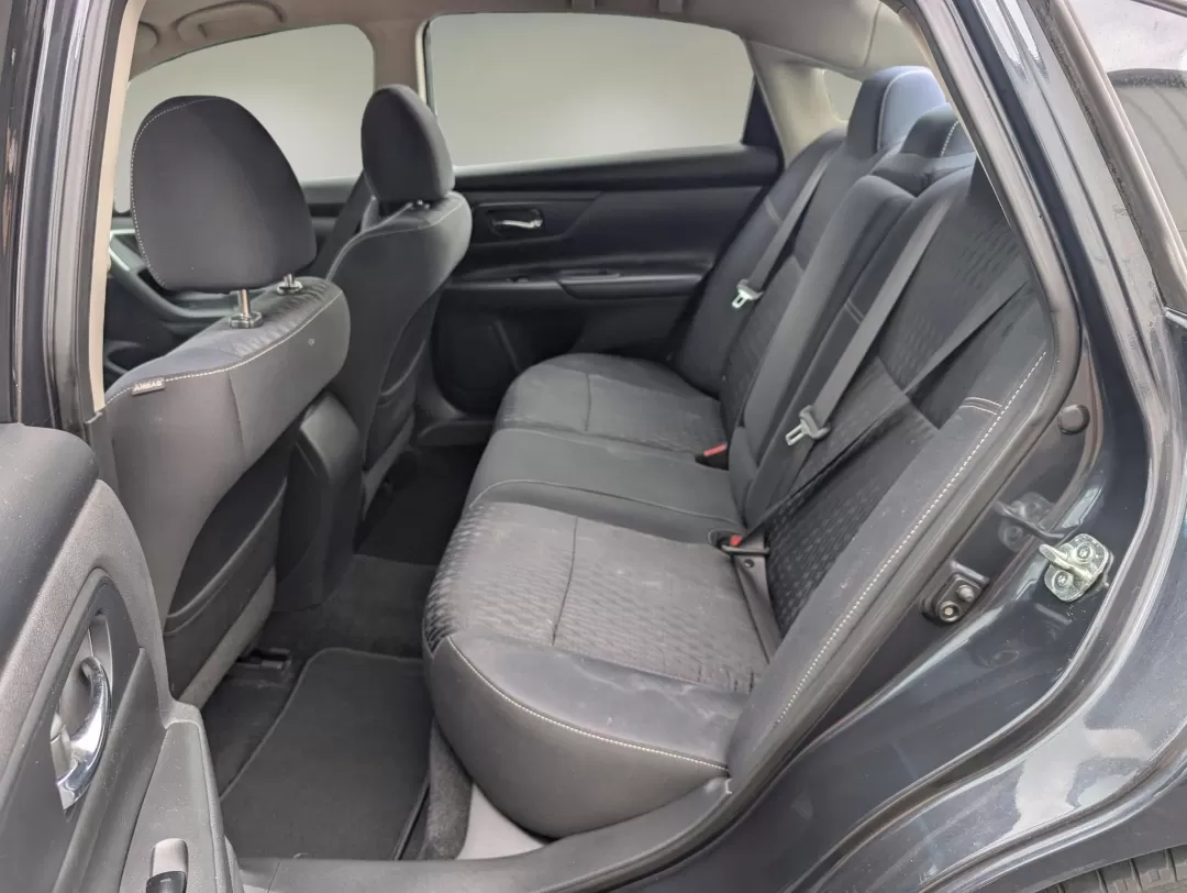 2018 /Charcoal Nissan Altima 2.5 S (1N4AL3AP0JC) with an Other engine, located at 804 22nd Ave, Phenix City, AL, 36870, (334) 297-1860, 32.484749, -85.024475 - **Discover Your Next Adventure with the 2018 Nissan Altima 2.5 S at Gils Auto - Columbus!**<br /> <br /> Are you ready to elevate your daily commute or family outings? The 2018 Nissan Altima 2.5 S is the perfect blend of style, comfort, and functionality, designed for those who seek reliable transpo - Photo#10