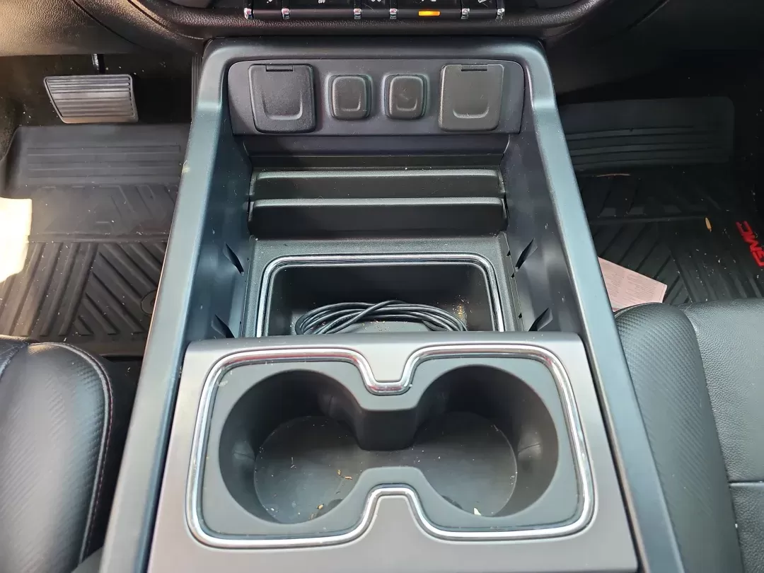 2014 /Jet Black GMC Sierra 1500 SLT (3GTU2VEC1EG) with an Gas/Ethanol V8 5.3L/325 engine, 6-Speed Automatic transmission, located at 521 Old Farm Lane Rd, Prattville, AL, 36066, (334) 325-1505, 32.482460, -86.416367 - 2014 GMC Sierra 1500 SLT - Photo#13