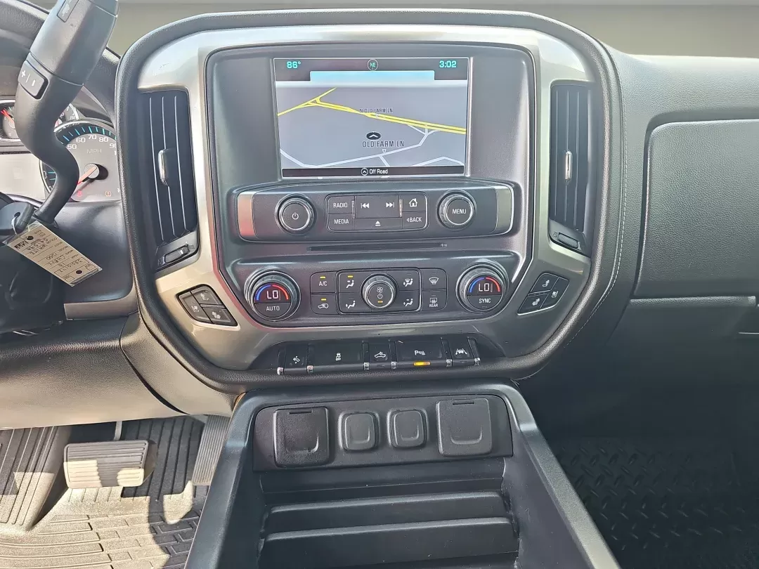 2018 /Jet Black Chevrolet Silverado 1500 LTZ (3GCPCSEC5JG) with an Gas V8 5.3L/325 engine, 6-Speed Automatic transmission, located at 521 Old Farm Lane Rd, Prattville, AL, 36066, (334) 325-1505, 32.482460, -86.416367 - 2018 Chevrolet Silverado 1500 LTZ - Photo#13