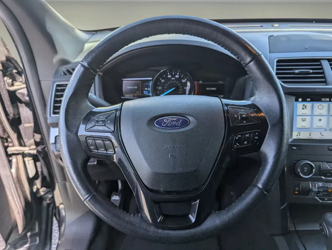 2019 Ford Explorer XLT (1FM5K7D84KG) with an Regular Unleaded V-6 3.5 L/213 engine, 6-Speed Automatic w/OD transmission, located at 804 22nd Ave, Phenix City, AL, 36870, (334) 297-1860, 32.484749, -85.024475 - 2019 Ford Explorer XLT - Photo#17