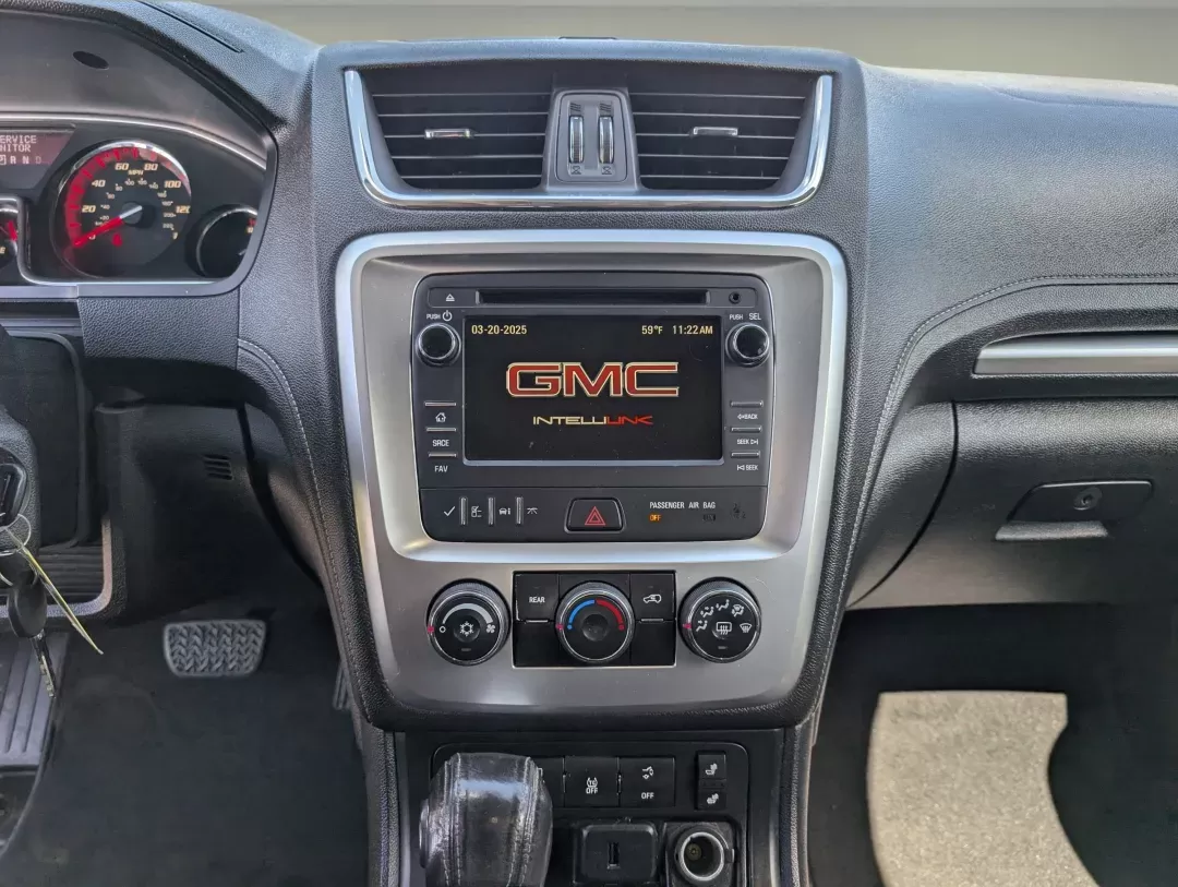 2016 /Ebony GMC Acadia SLE (1GKKRPKD2GJ) with an Gas V6 3.6L/217 engine, 6-Speed Automatic transmission, located at 7000 Northlake Connector, Columbus, GA, 31904, (706) 987-8085, 32.524975, -84.978134 - 2016 GMC Acadia SLE - Photo#15