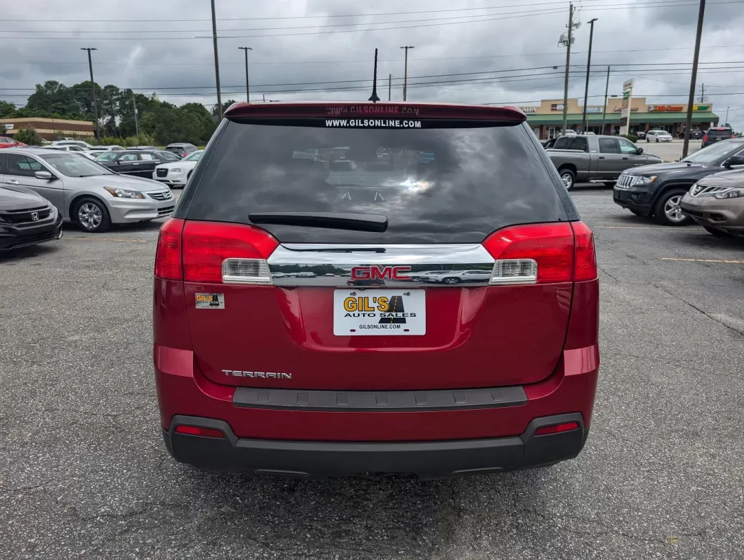 2014 /Light Titanium GMC Terrain SLE (2GKALMEK6E6) with an Gas/Ethanol I4 2.4L/145 engine, 6-Speed Automatic transmission, located at 3959 U.S. 80 W, Phenix City, AL, 36870, (334) 297-4885, 32.469296, -85.135185 - 2014 GMC Terrain SLE - Photo#6