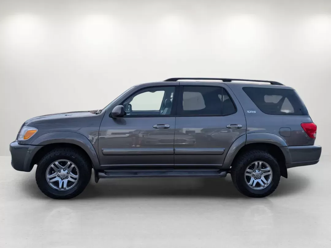2007 Toyota Sequoia SR5 (5TDZT34AX7S) with an Gas V8 4.7L/285 engine, 5-Speed Automatic w/OD transmission, located at 804 22nd Ave, Phenix City, AL, 36870, (334) 297-1860, 32.484749, -85.024475 - 2007 Toyota Sequoia SR5 - Photo#7