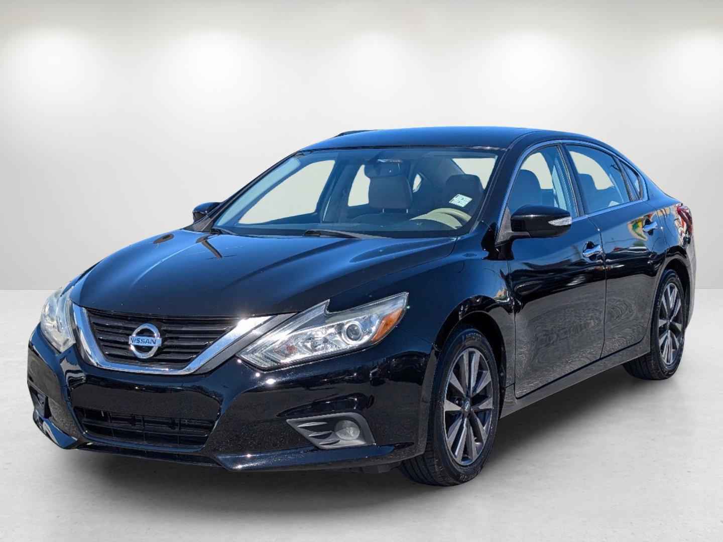 2018 /Beige Nissan Altima 2.5 SL (1N4AL3AP9JC) with an Regular Unleaded I-4 2.5 L/152 engine, 1-Speed CVT w/OD transmission, located at 804 22nd Ave, Phenix City, AL, 36870, (334) 297-1860, 32.484749, -85.024475 - 2018 Nissan Altima 2.5 SL - Photo#0