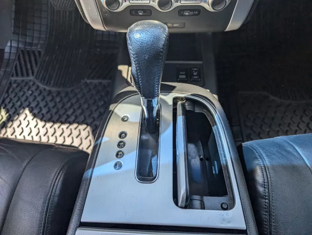 2013 /Black Nissan Murano SL (JN8AZ1MW5DW) with an Gas V6 3.5L/ engine, 1-Speed Continuously Variable Ratio transmission, located at 521 Old Farm Lane Rd, Prattville, AL, 36066, (334) 325-1505, 32.482460, -86.416367 - 2013 Nissan Murano SL - Photo#13
