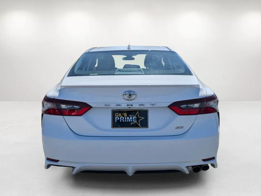 2022 Toyota Camry SE (4T1G11AKXNU) with an Regular Unleaded I-4 2.5 L/152 engine, 8-Speed Automatic w/OD transmission, located at 1430 Gateway Drive, Opelika, AL, 36801, (334) 239-0944, 32.637871, -85.409790 - 2022 Toyota Camry SE - Photo#6