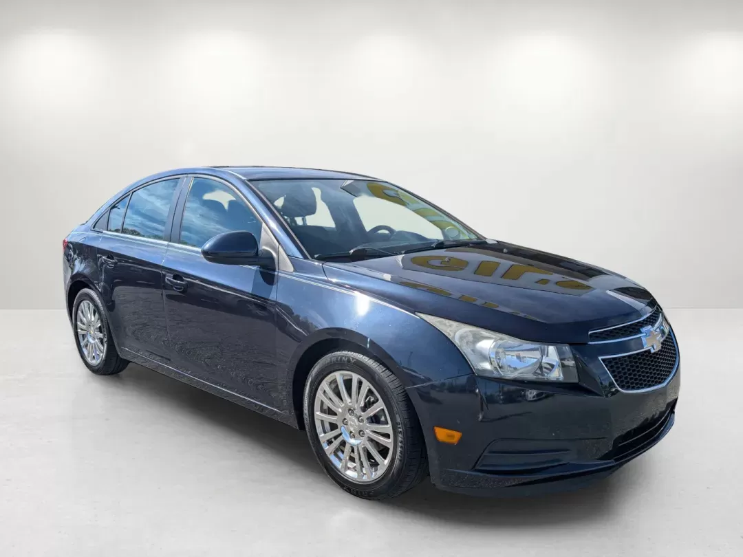 2014 /Jet Black Chevrolet Cruze ECO (1G1PH5SB8E7) with an Turbocharged Gas I4 1.4L/83 engine, 6-Speed Automatic transmission, located at 1430 Gateway Drive, Opelika, AL, 36801, (334) 239-0944, 32.637871, -85.409790 - 2014 Chevrolet Cruze ECO - Photo#3
