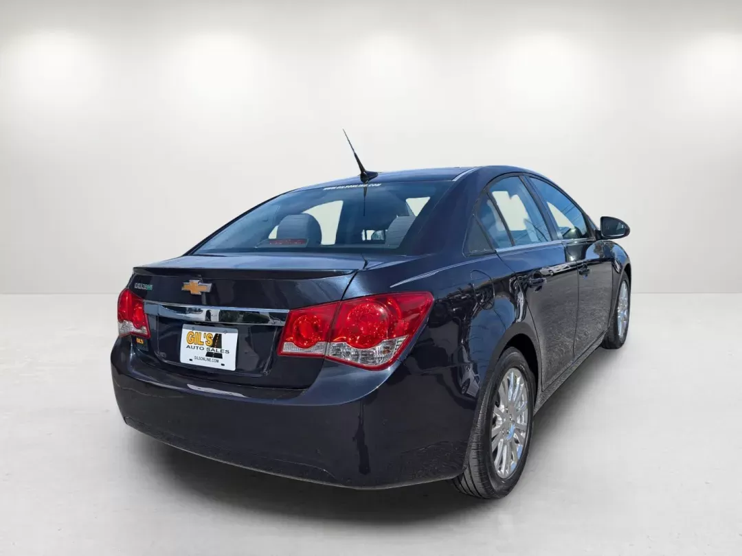 2014 /Jet Black Chevrolet Cruze ECO (1G1PH5SB8E7) with an Turbocharged Gas I4 1.4L/83 engine, 6-Speed Automatic transmission, located at 1430 Gateway Drive, Opelika, AL, 36801, (334) 239-0944, 32.637871, -85.409790 - 2014 Chevrolet Cruze ECO - Photo#5