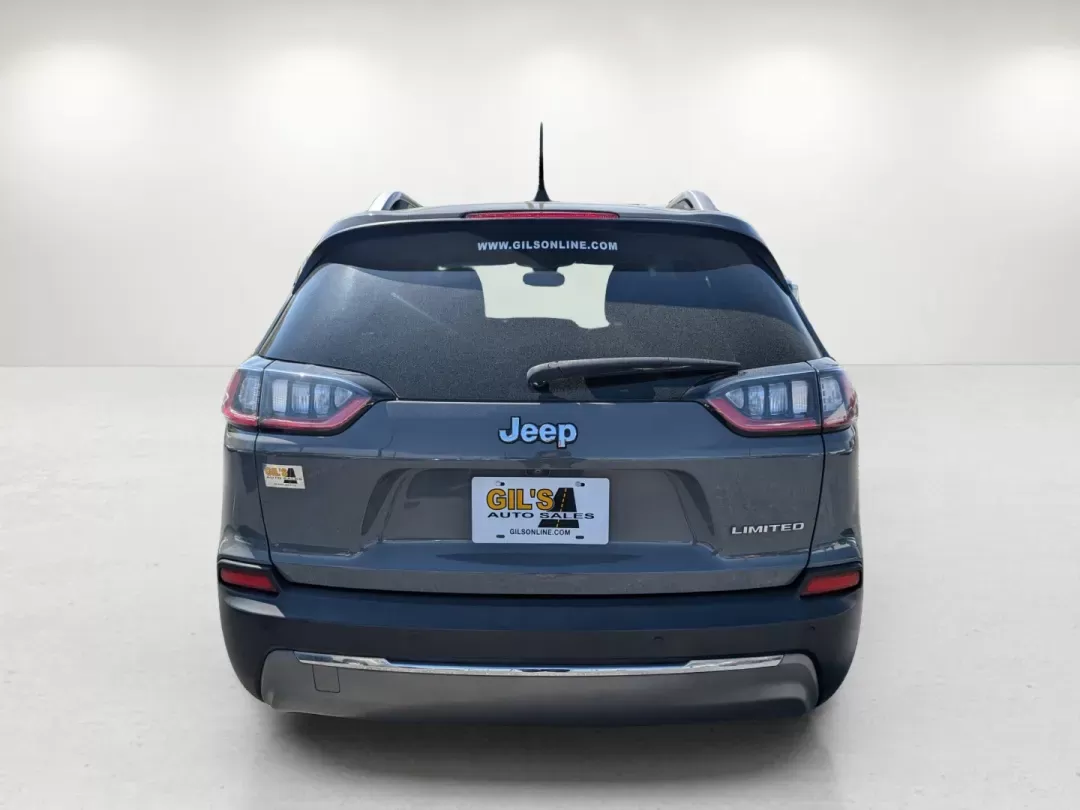 2019 /Black Jeep Cherokee Limited (1C4PJLDB2KD) with an Regular Unleaded I-4 2.4 L/144 engine, 9-Speed Automatic w/OD transmission, located at 5115 14th Ave., Columbus, GA, 31904, (706) 323-0345, 32.511494, -84.971046 - 2019 Jeep Cherokee Limited - Photo#5