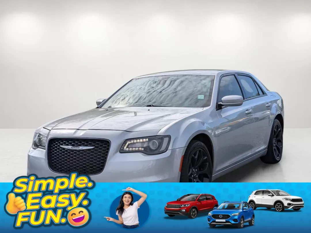 2019 /Black Chrysler 300 300S (2C3CCABG2KH) with an Regular Unleaded V-6 3.6 L/220 engine, 8-Speed Automatic w/OD transmission, located at 1430 Gateway Drive, Opelika, AL, 36801, (334) 239-0944, 32.637871, -85.409790 - 2019 Chrysler 300 300S - Photo#0