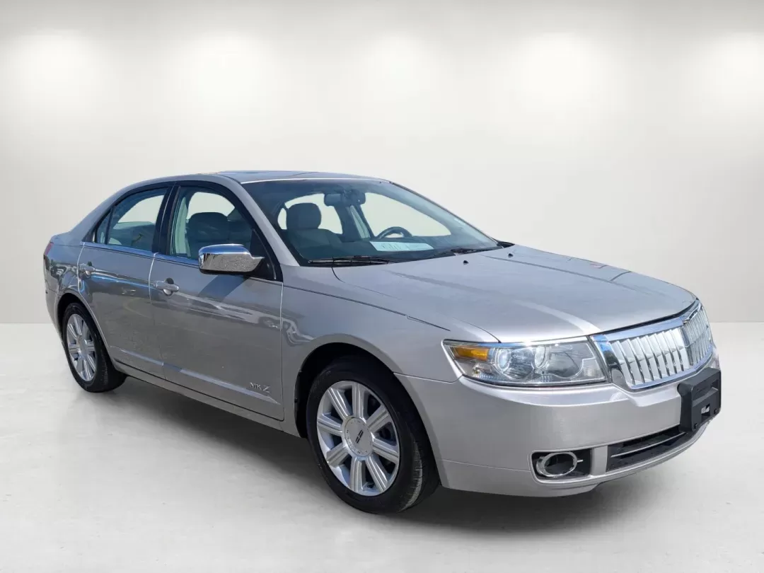 2008 Lincoln MKZ (3LNHM26T58R) with an Gas V6 3.5L/213 engine, 6-Speed Automatic transmission, located at 5115 14th Ave., Columbus, GA, 31904, (706) 323-0345, 32.511494, -84.971046 - 2008 Lincoln MKZ - Photo#3