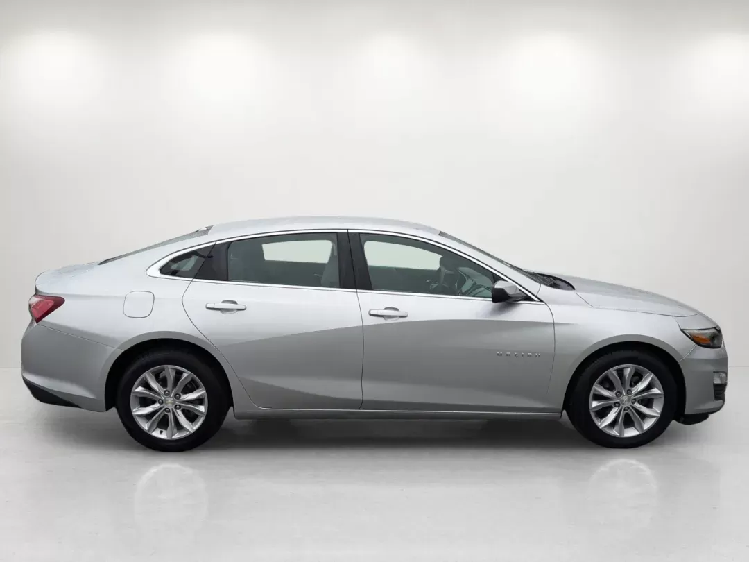 2019 /Dark Atmosphere/ Medium Ash Gray Chevrolet Malibu LT (1G1ZD5ST1KF) with an Other engine, located at 521 Old Farm Lane Rd, Prattville, AL, 36066, (334) 325-1505, 32.482460, -86.416367 - **Discover Your Next Adventure with the 2019 Chevrolet Malibu LT at Gils Auto - Phenix City #2!** <br /> <br /> Are you searching for a versatile sedan that perfectly complements your busy lifestyle? Look no further than the stunning 2019 Chevrolet Malibu LT, now available at Gils Auto - Phenix City - Photo#3