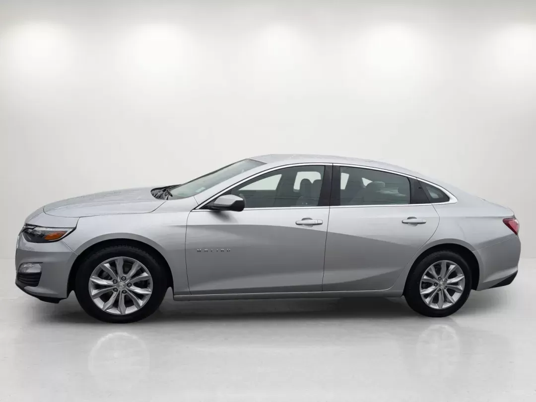 2019 /Dark Atmosphere/ Medium Ash Gray Chevrolet Malibu LT (1G1ZD5ST1KF) with an Other engine, located at 521 Old Farm Lane Rd, Prattville, AL, 36066, (334) 325-1505, 32.482460, -86.416367 - **Discover Your Next Adventure with the 2019 Chevrolet Malibu LT at Gils Auto - Phenix City #2!** <br /> <br /> Are you searching for a versatile sedan that perfectly complements your busy lifestyle? Look no further than the stunning 2019 Chevrolet Malibu LT, now available at Gils Auto - Phenix City - Photo#7