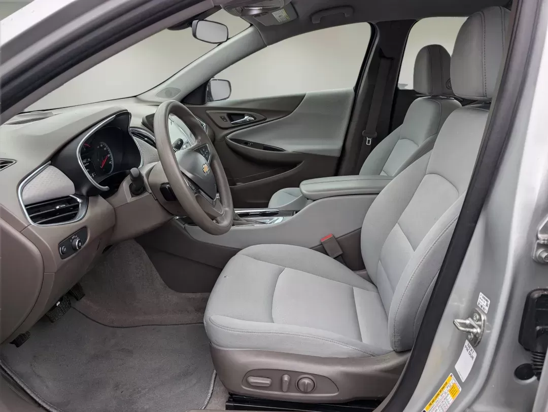 2019 /Dark Atmosphere/ Medium Ash Gray Chevrolet Malibu LT (1G1ZD5ST1KF) with an Other engine, located at 521 Old Farm Lane Rd, Prattville, AL, 36066, (334) 325-1505, 32.482460, -86.416367 - **Discover Your Next Adventure with the 2019 Chevrolet Malibu LT at Gils Auto - Phenix City #2!** <br /> <br /> Are you searching for a versatile sedan that perfectly complements your busy lifestyle? Look no further than the stunning 2019 Chevrolet Malibu LT, now available at Gils Auto - Phenix City - Photo#15