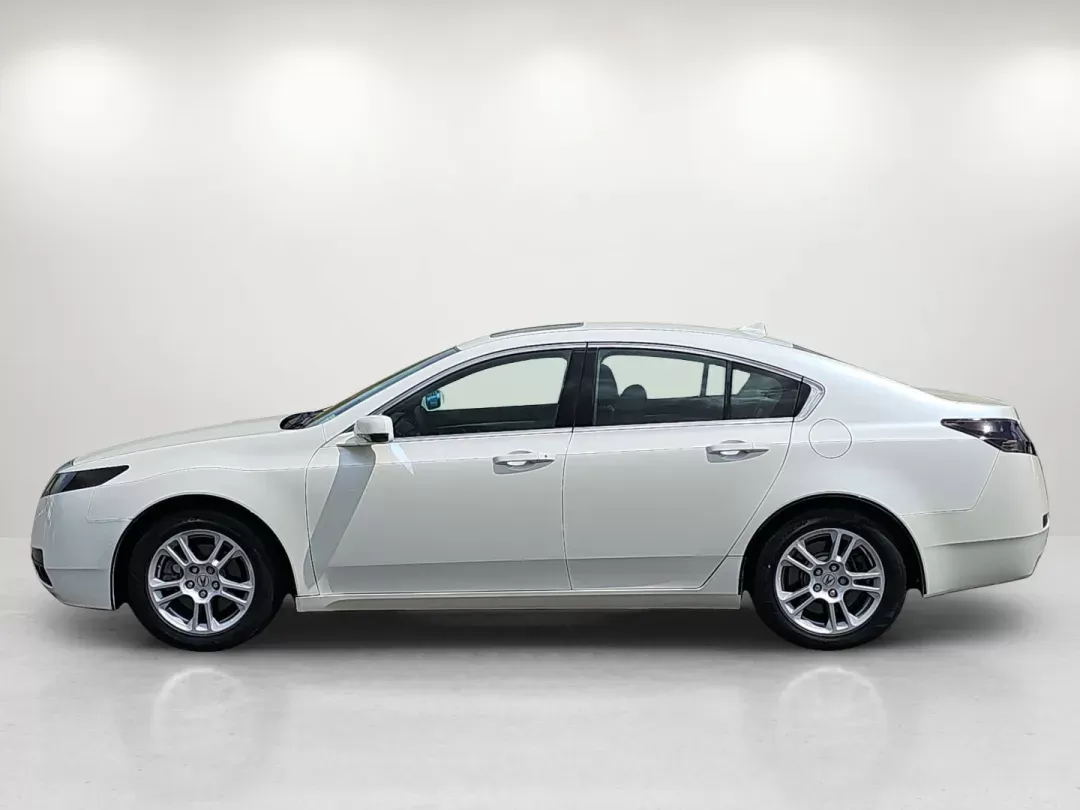 2010 /Ebony Acura TL (19UUA8F26AA) with an Gas V6 3.5L/212 engine, 5-Speed Automatic w/OD transmission, located at 1430 Gateway Drive, Opelika, AL, 36801, (334) 239-0944, 32.637871, -85.409790 - 2010 Acura TL - Photo#7