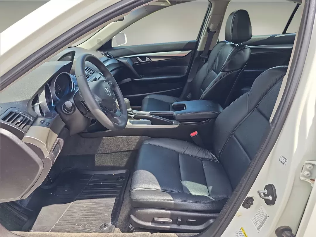 2010 /Ebony Acura TL (19UUA8F26AA) with an Gas V6 3.5L/212 engine, 5-Speed Automatic w/OD transmission, located at 1430 Gateway Drive, Opelika, AL, 36801, (334) 239-0944, 32.637871, -85.409790 - 2010 Acura TL - Photo#9