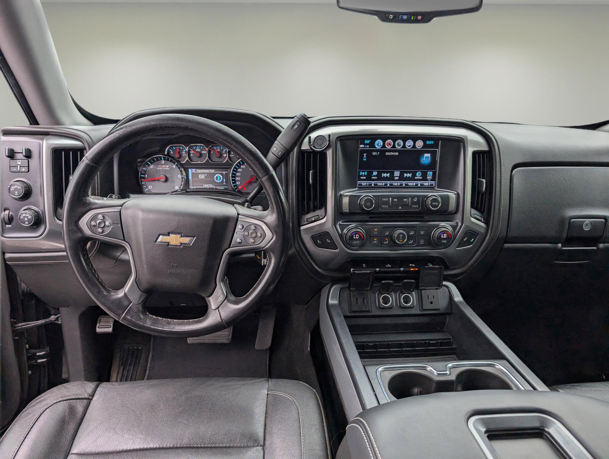 2017 /Jet Black Chevrolet Silverado 1500 LTZ (3GCUKSEC3HG) with an Gas V8 5.3L/325 engine, 8-Speed Automatic transmission, located at 5115 14th Ave., Columbus, GA, 31904, (706) 323-0345, 32.511494, -84.971046 - 2017 Chevrolet Silverado 1500 LTZ - Photo#11