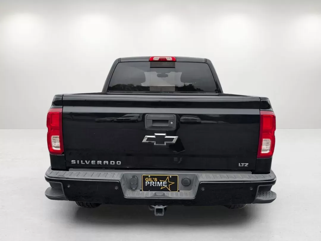 2017 /Jet Black Chevrolet Silverado 1500 LTZ (3GCUKSEC3HG) with an Gas V8 5.3L/325 engine, 8-Speed Automatic transmission, located at 7000 Northlake Connector, Columbus, GA, 31904, (706) 987-8085, 32.524975, -84.978134 - 2017 Chevrolet Silverado 1500 LTZ - Photo#5