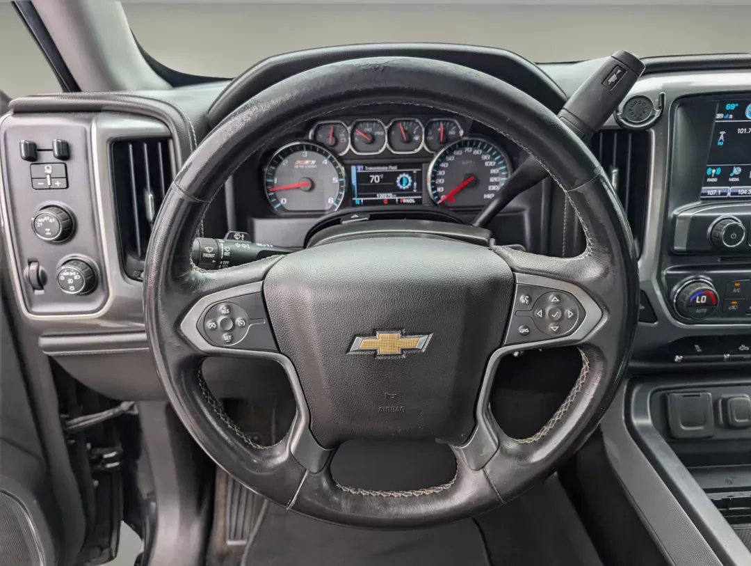 2017 /Jet Black Chevrolet Silverado 1500 LTZ (3GCUKSEC3HG) with an Gas V8 5.3L/325 engine, 8-Speed Automatic transmission, located at 7000 Northlake Connector, Columbus, GA, 31904, (706) 987-8085, 32.524975, -84.978134 - 2017 Chevrolet Silverado 1500 LTZ - Photo#15