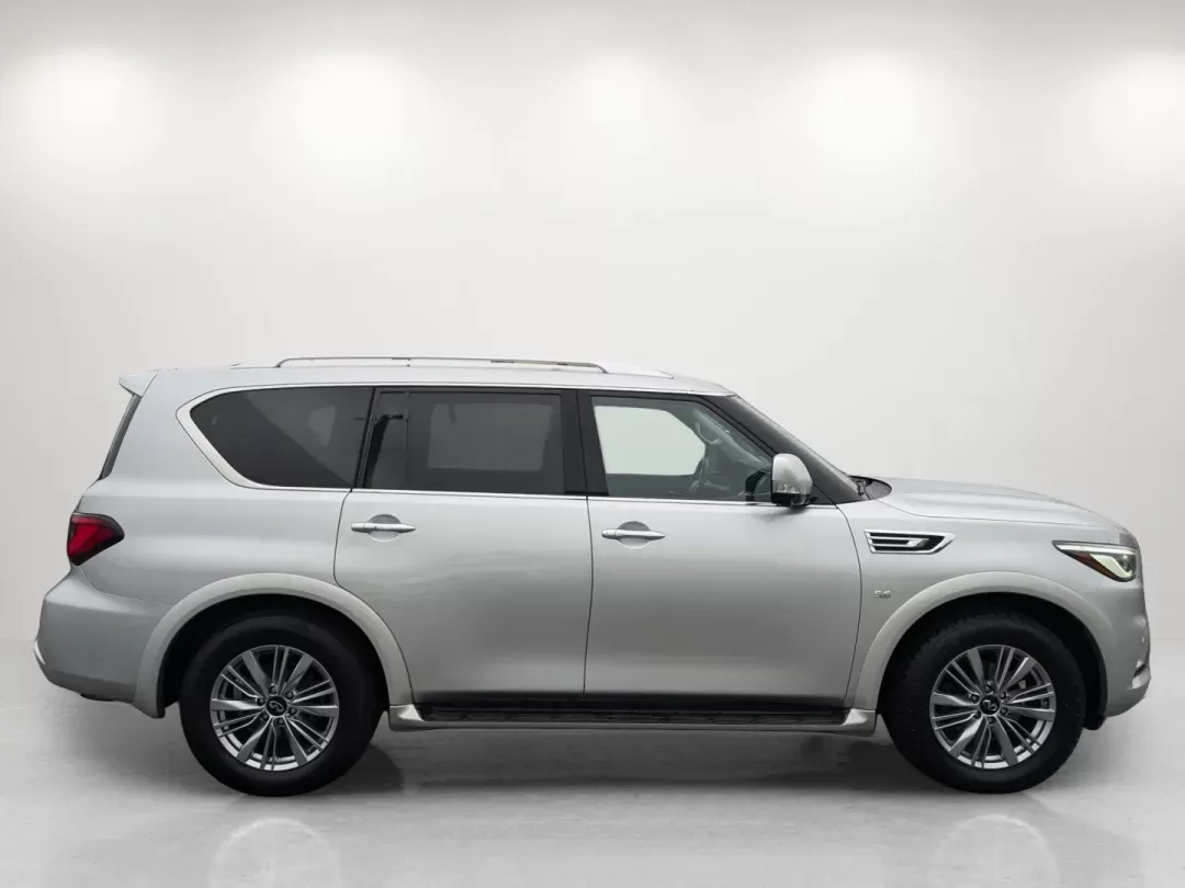 2019 /Graphite Infiniti QX80 LUXE (JN8AZ2NE9K9) with an Premium Unleaded V-8 5.6 L/339 engine, 7-Speed Automatic w/OD transmission, located at 3959 U.S. 80 W, Phenix City, AL, 36870, (334) 297-4885, 32.469296, -85.135185 - 2019 Infiniti QX80 LUXE - Photo#4