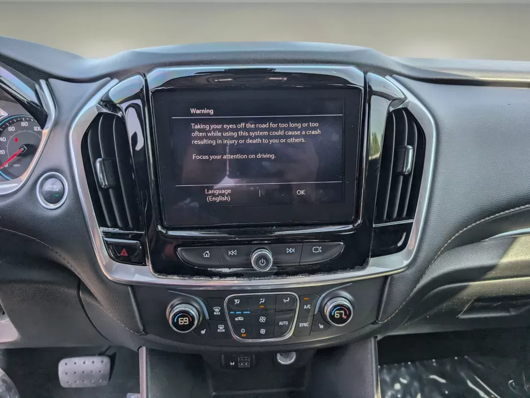 2020 /Jet Black Chevrolet Traverse RS (1GNERJKW8LJ) with an Gas V6 3.6L/217 engine, 9-Speed Automatic transmission, located at 521 Old Farm Lane Rd, Prattville, AL, 36066, (334) 325-1505, 32.482460, -86.416367 - 2020 Chevrolet Traverse RS - Photo#14