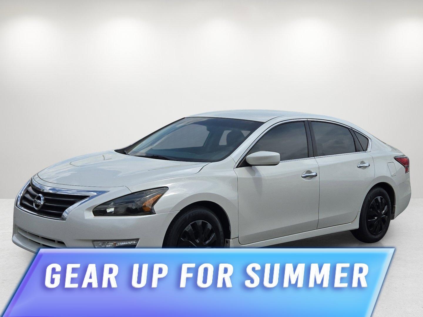 2014 /Charcoal Nissan Altima 2.5 S (1N4AL3AP9EC) with an Regular Unleaded I-4 2.5 L/152 engine, 1-Speed CVT w/OD transmission, located at 804 22nd Ave, Phenix City, AL, 36870, (334) 297-1860, 32.484749, -85.024475 - 2014 Nissan Altima 2.5 S - Photo#0