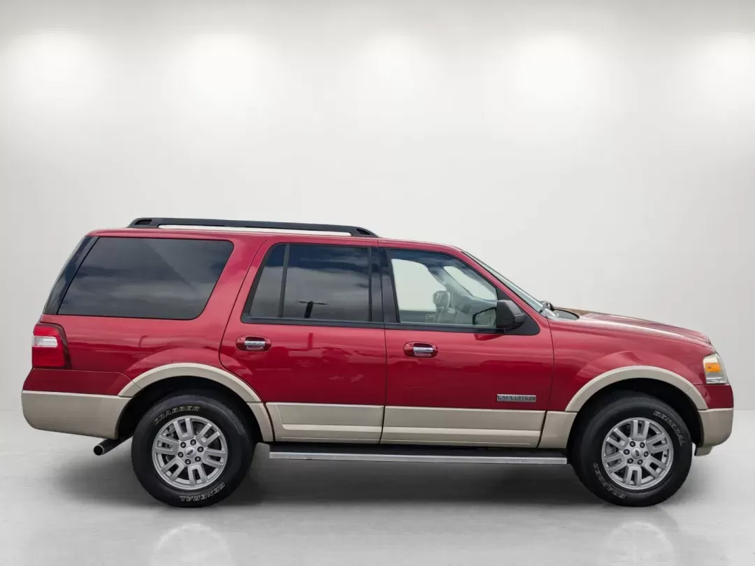 2008 Ford Expedition King Ranch (1FMFU17538L) with an Gas V8 5.4L/330 engine, 6-Speed Automatic w/OD transmission, located at 5115 14th Ave., Columbus, GA, 31904, (706) 323-0345, 32.511494, -84.971046 - 2008 Ford Expedition King Ranch - Photo#4