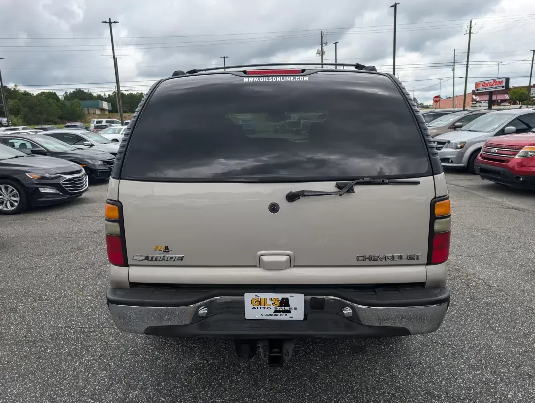 2004 /Tan/Neutral Chevrolet Tahoe LT (1GNEC13Z84R) with an Gas V8 5.3L/327 engine, 4-Speed Automatic w/OD transmission, located at 3959 U.S. 80 W, Phenix City, AL, 36870, (334) 297-4885, 32.469296, -85.135185 - 2004 Chevrolet Tahoe LT - Photo#5