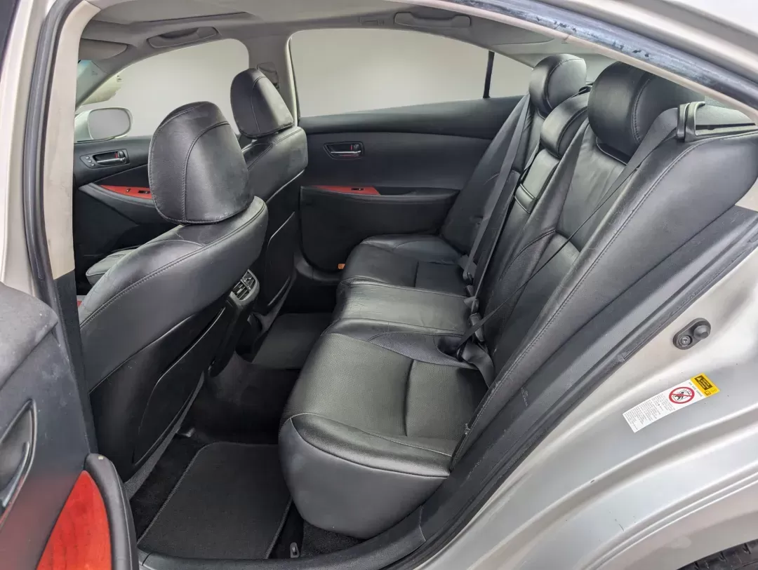2008 Lexus ES 350 (JTHBJ46G582) with an Gas V6 3.5L/210 engine, 6-Speed Automatic transmission, located at 7000 Northlake Connector, Columbus, GA, 31904, (706) 987-8085, 32.524975, -84.978134 - 2008 Lexus ES 350 - Photo#10