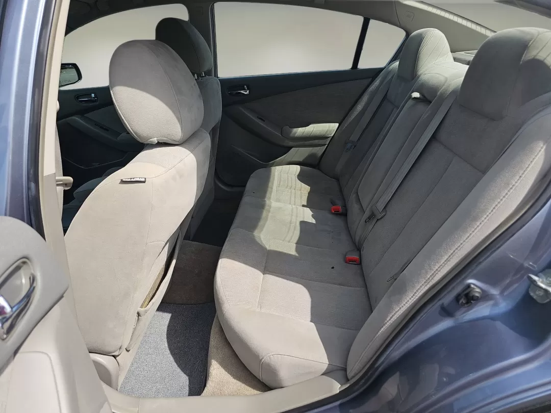 2011 /Frost Nissan Altima 2.5 S (1N4AL2AP2BC) with an Other engine, located at 3959 U.S. 80 W, Phenix City, AL, 36870, (334) 297-4885, 32.469296, -85.135185 - Looking for a reliable vehicle to enhance your daily commute or take on weekend adventures? Look no further than this impressive 2011 Nissan Altima 2.5 S, available now at Gils Auto, your trusted Buy Here Pay Here dealership located at 521 Old Farm Lane Rd, Prattville, AL 36066. This vehicle is perf - Photo#14