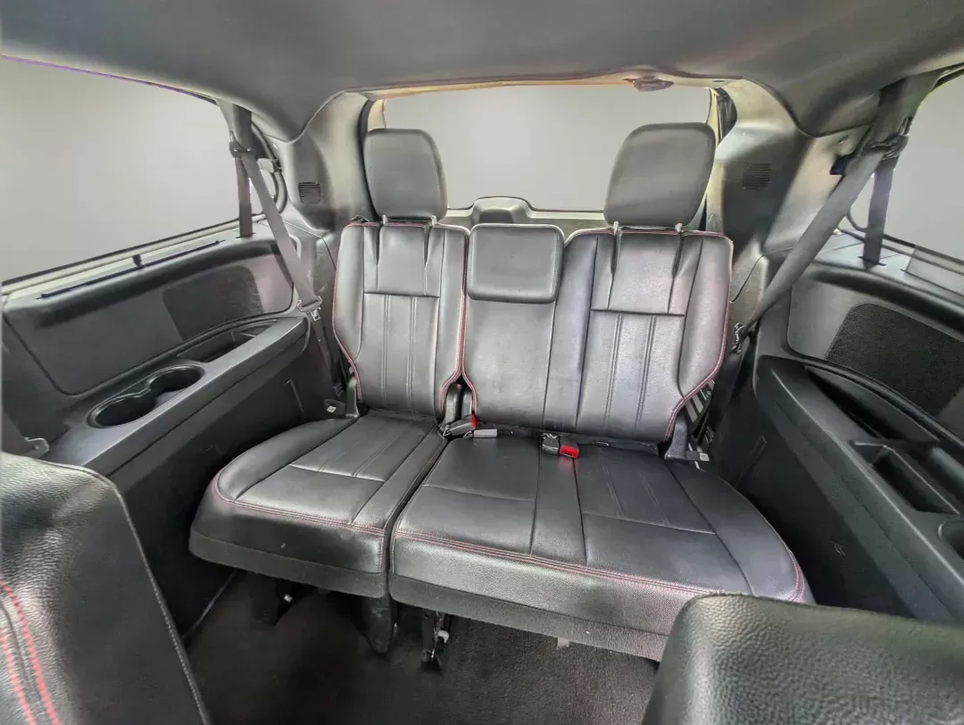 2017 /Black Dodge Grand Caravan GT (2C4RDGEG0HR) with an Regular Unleaded V-6 3.6 L/220 engine, 6-Speed Multi-Speed Automatic w/OD transmission, located at 3959 U.S. 80 W, Phenix City, AL, 36870, (334) 297-4885, 32.469296, -85.135185 - 2017 Dodge Grand Caravan GT - Photo#12