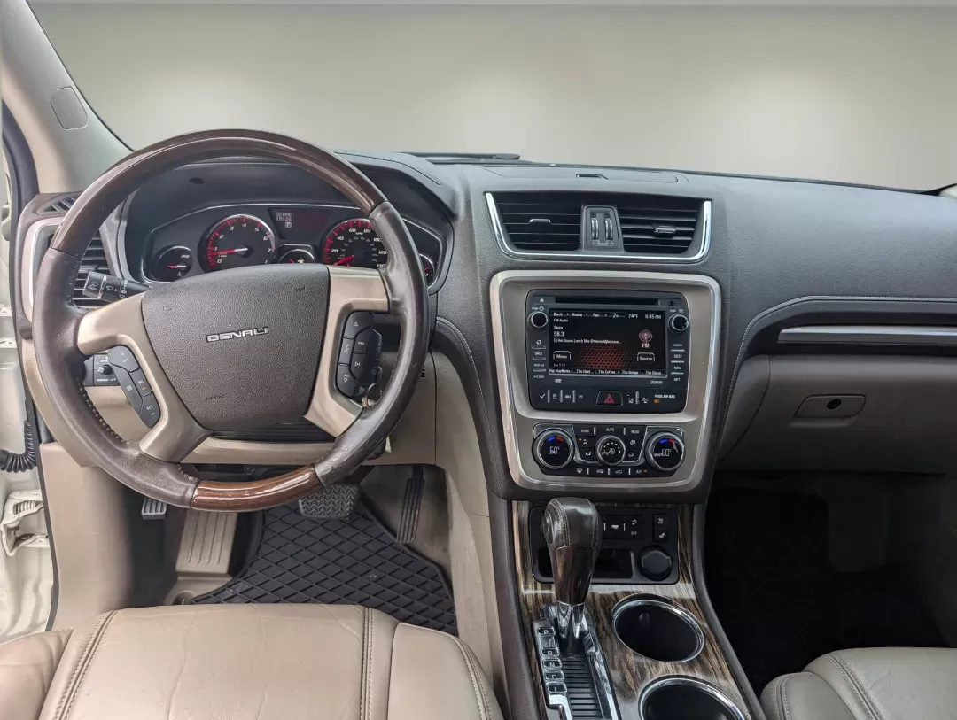 2014 /Cocoa Dune GMC Acadia Denali (1GKKVTKD8EJ) with an Gas V6 3.6L/220 engine, 6-Speed Automatic transmission, located at 1430 Gateway Drive, Opelika, AL, 36801, (334) 239-0944, 32.637871, -85.409790 - 2014 GMC Acadia Denali - Photo#11