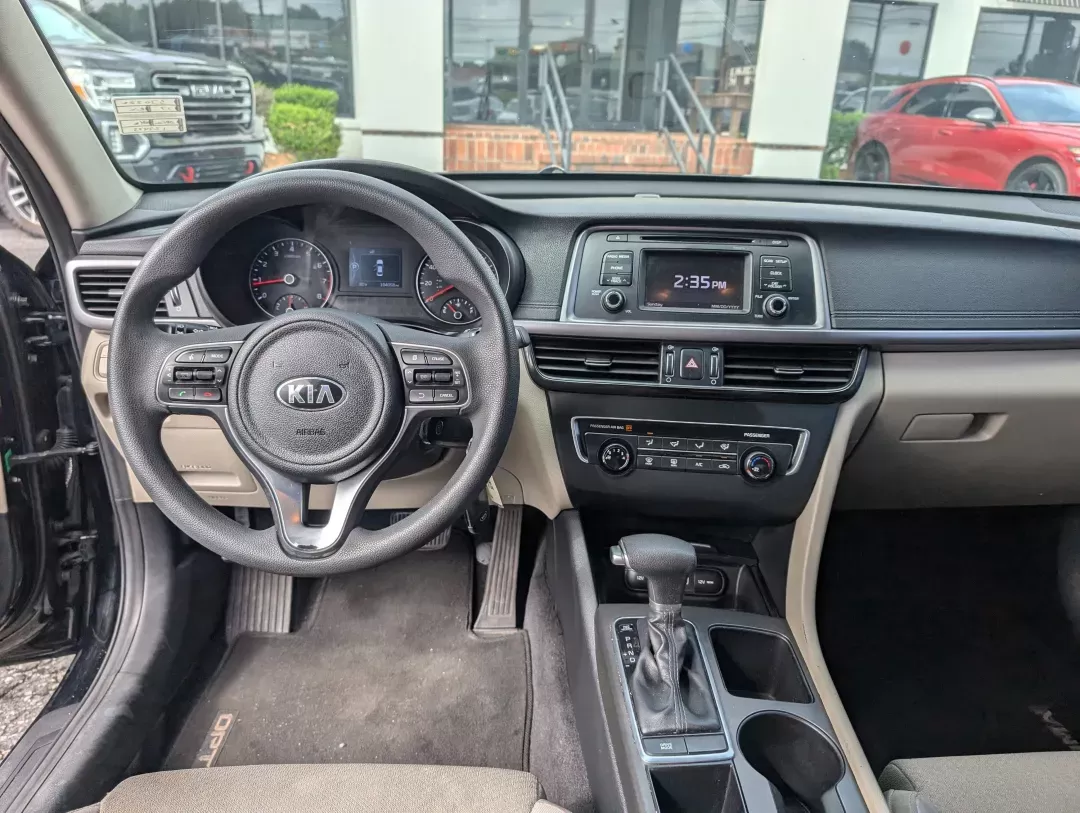 2017 /Beige Kia Optima LX (5XXGT4L3XHG) with an Regular Unleaded I-4 2.4 L/144 engine, 6-Speed Automatic w/OD transmission, located at 3959 U.S. 80 W, Phenix City, AL, 36870, (334) 297-4885, 32.469296, -85.135185 - 2017 Kia Optima LX - Photo#11