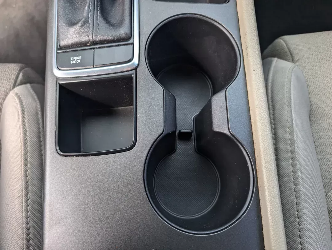 2017 /Beige Kia Optima LX (5XXGT4L3XHG) with an Regular Unleaded I-4 2.4 L/144 engine, 6-Speed Automatic w/OD transmission, located at 3959 U.S. 80 W, Phenix City, AL, 36870, (334) 297-4885, 32.469296, -85.135185 - 2017 Kia Optima LX - Photo#12