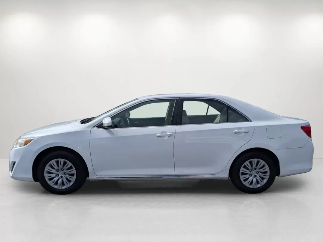 2013 Toyota Camry LE (4T1BF1FK5DU) with an Gas I4 2.5L/152 engine, 6-Speed Automatic w/Manual Shift transmission, located at 1430 Gateway Drive, Opelika, AL, 36801, (334) 239-0944, 32.637871, -85.409790 - 2013 Toyota Camry LE - Photo#7