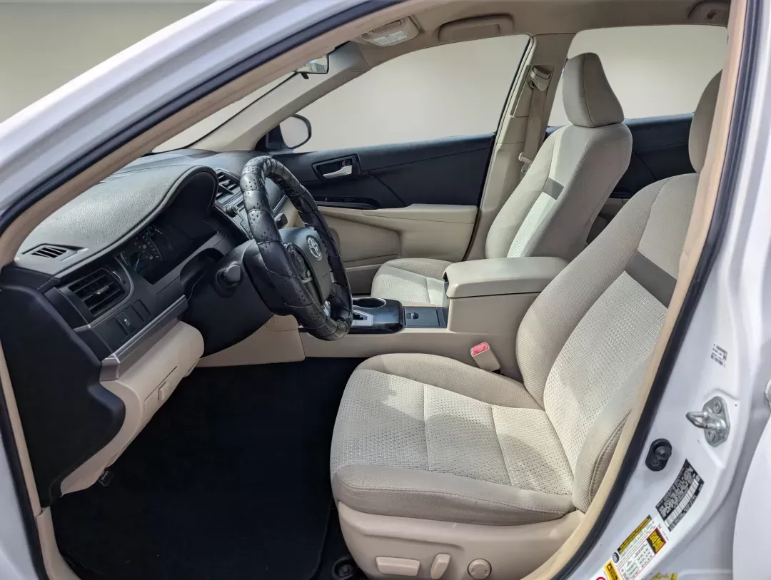 2013 Toyota Camry LE (4T1BF1FK5DU) with an Gas I4 2.5L/152 engine, 6-Speed Automatic w/Manual Shift transmission, located at 1430 Gateway Drive, Opelika, AL, 36801, (334) 239-0944, 32.637871, -85.409790 - 2013 Toyota Camry LE - Photo#9