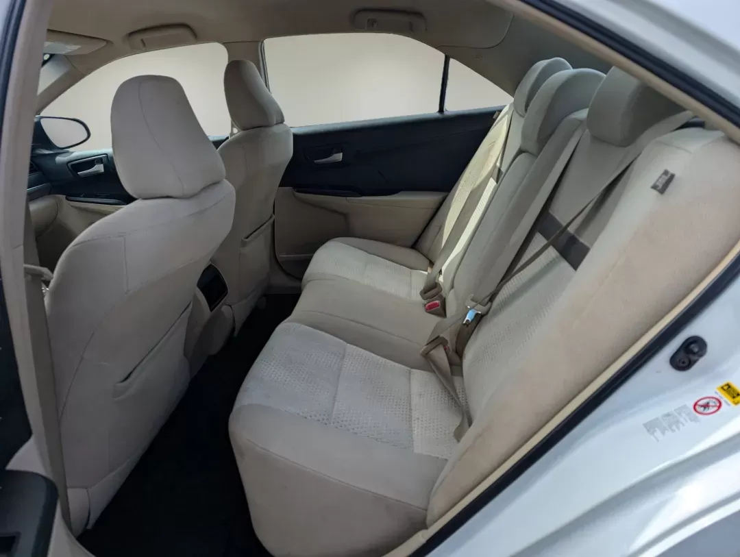 2013 Toyota Camry LE (4T1BF1FK5DU) with an Gas I4 2.5L/152 engine, 6-Speed Automatic w/Manual Shift transmission, located at 1430 Gateway Drive, Opelika, AL, 36801, (334) 239-0944, 32.637871, -85.409790 - 2013 Toyota Camry LE - Photo#10