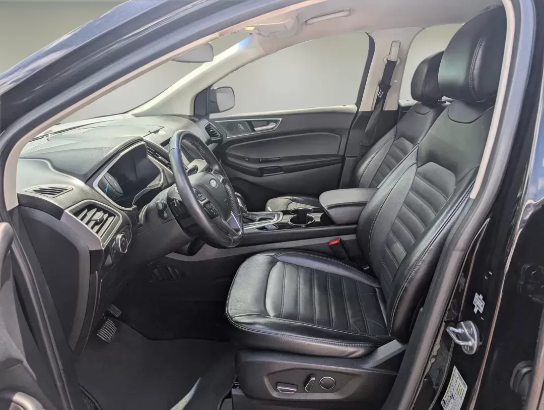 2018 Ford Edge SEL (2FMPK3J93JB) with an Intercooled Turbo Premium Unleaded I-4 2.0 L/122 engine, 6-Speed Automatic w/OD transmission, located at 5115 14th Ave., Columbus, GA, 31904, (706) 323-0345, 32.511494, -84.971046 - 2018 Ford Edge SEL - Photo#41