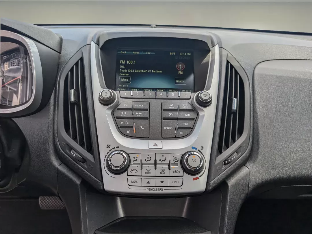 2016 /Jet Black Chevrolet Equinox LS (2GNALBEK9G6) with an Gas I4 2.4/145 engine, 6-Speed Automatic transmission, located at 804 22nd Ave, Phenix City, AL, 36870, (334) 297-1860, 32.484749, -85.024475 - 2016 Chevrolet Equinox LS - Photo#15