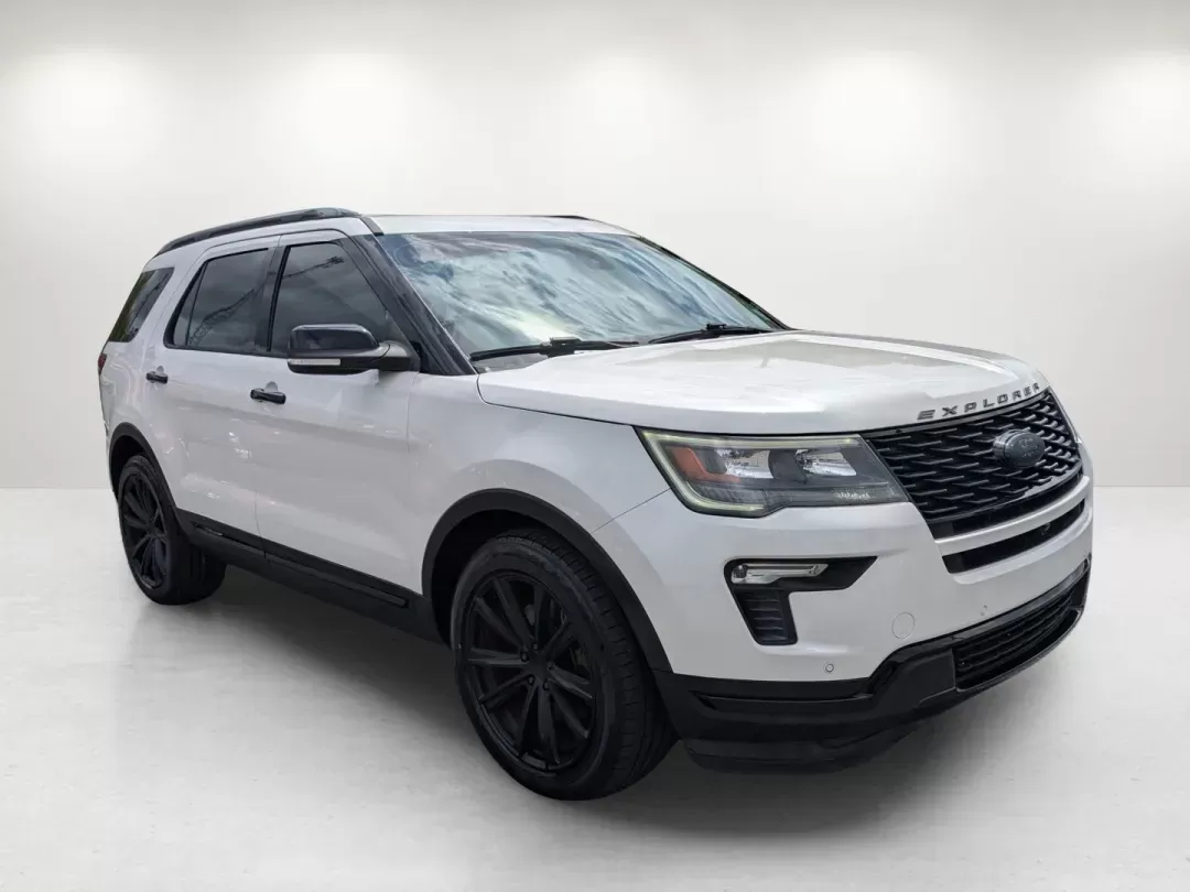 2018 Ford Explorer Sport (1FM5K8GT0JG) with an Twin Turbo Premium Unleaded V-6 3.5 L/213 engine, 6-Speed Automatic w/OD transmission, located at 804 22nd Ave, Phenix City, AL, 36870, (334) 297-1860, 32.484749, -85.024475 - 2018 Ford Explorer Sport - Photo#2