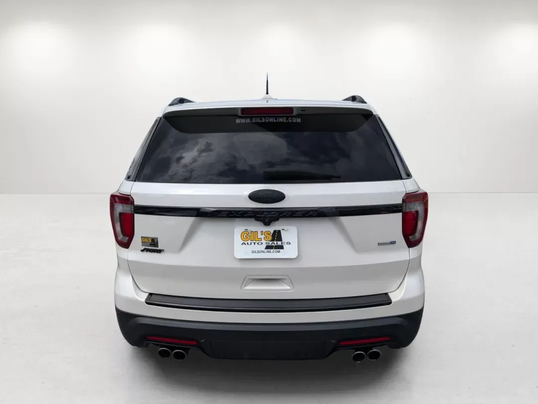 2018 Ford Explorer Sport (1FM5K8GT0JG) with an Twin Turbo Premium Unleaded V-6 3.5 L/213 engine, 6-Speed Automatic w/OD transmission, located at 804 22nd Ave, Phenix City, AL, 36870, (334) 297-1860, 32.484749, -85.024475 - 2018 Ford Explorer Sport - Photo#5