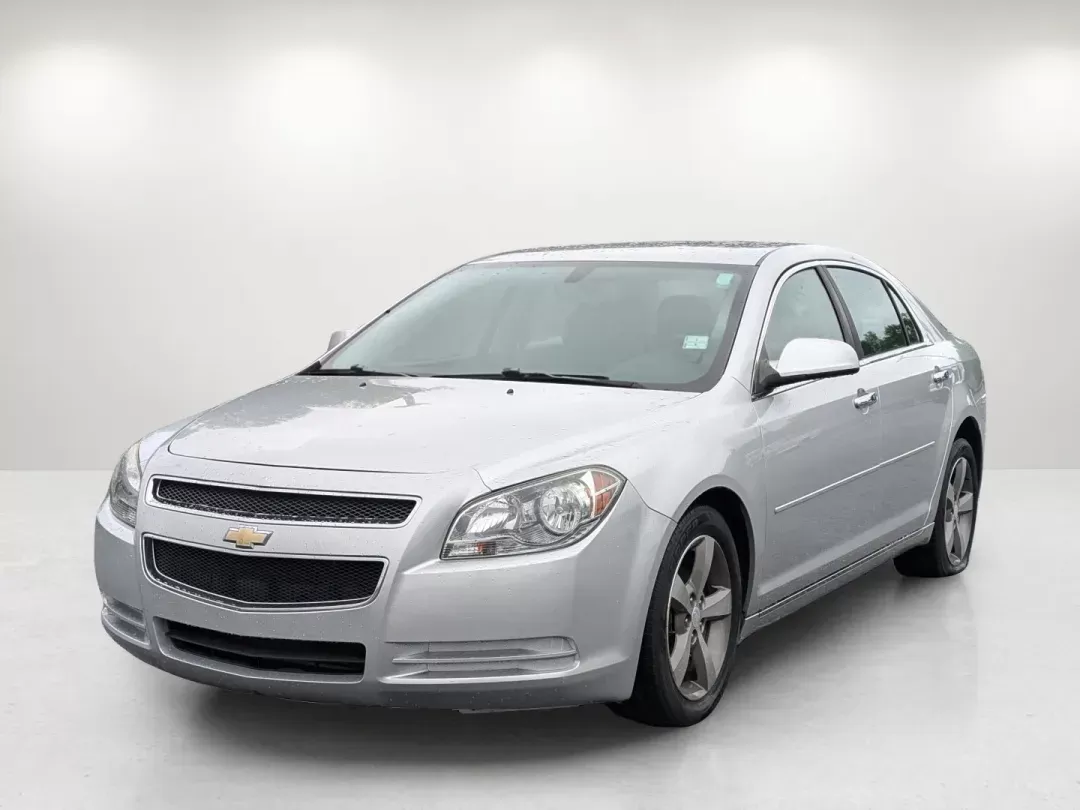 photo of 2012 Chevrolet Malibu LT w/1LT