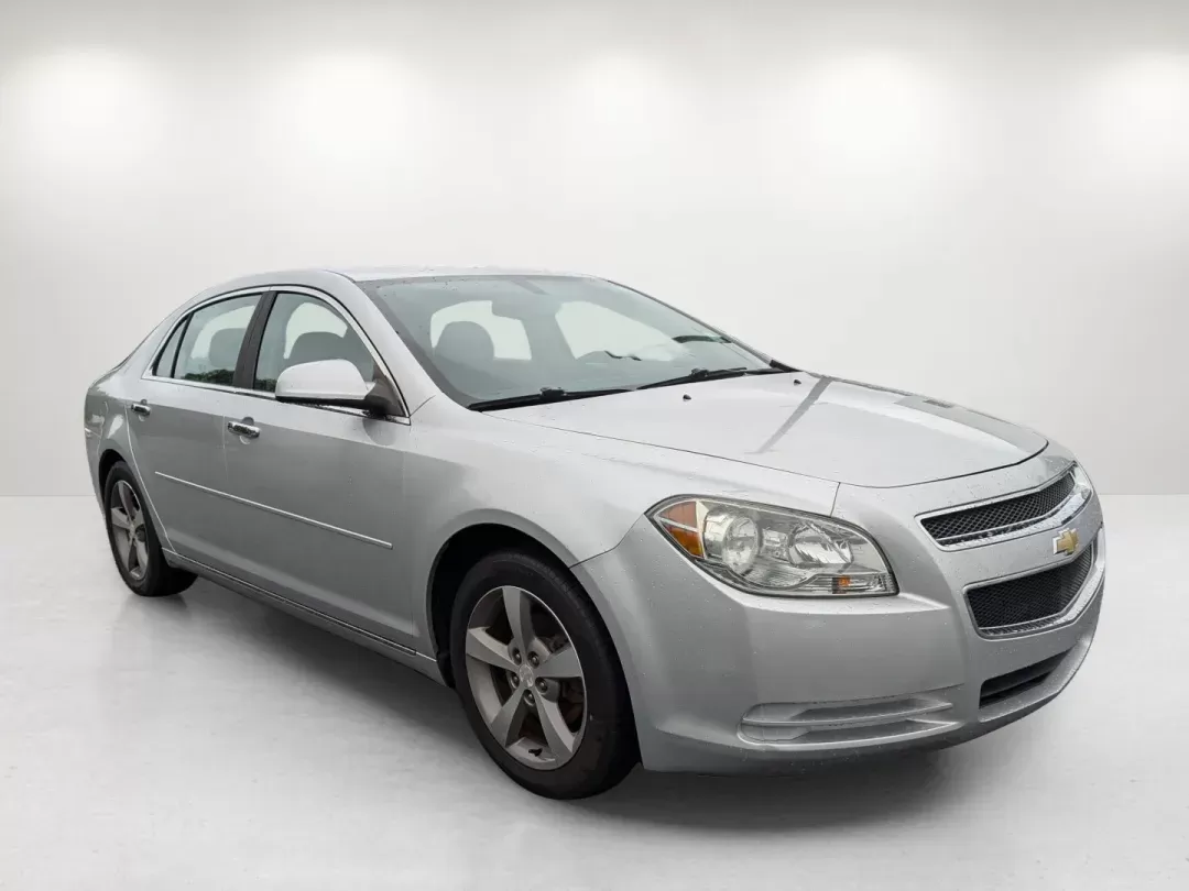 2012 /Ebony Chevrolet Malibu LT w/1LT (1G1ZC5EU2CF) with an Gas/Ethanol 4-Cyl 2.4L/145 engine, 6-Speed Automatic w/manual shift transmission, located at 521 Old Farm Lane Rd, Prattville, AL, 36066, (334) 325-1505, 32.482460, -86.416367 - 2012 Chevrolet Malibu LT w/1LT - Photo#2