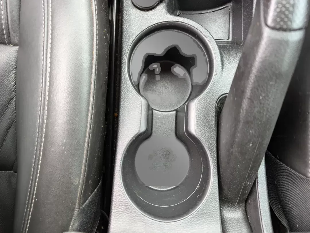 2014 /Jet Black Chevrolet Cruze 2LT (1G1PE5SB7E7) with an Other engine, located at 804 22nd Ave, Phenix City, AL, 36870, (334) 297-1860, 32.484749, -85.024475 - **Discover Your Next Adventure with the 2014 Chevrolet Cruze 2LT at Gils Auto Phenix City #2**<br /> <br /> Are you ready to elevate your daily commute or weekend adventures? The 2014 Chevrolet Cruze 2LT is the perfect blend of economy and style, making it a fantastic choice for growing families, b - Photo#12