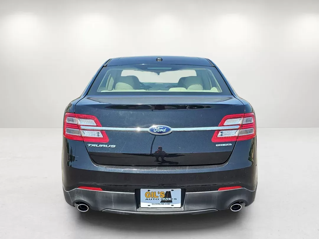 2014 Ford Taurus SE (1FAHP2D80EG) with an Regular Unleaded V-6 3.5 L/213 engine, 6-Speed Automatic w/OD transmission, located at 1430 Gateway Drive, Opelika, AL, 36801, (334) 239-0944, 32.637871, -85.409790 - 2014 Ford Taurus SE - Photo#5