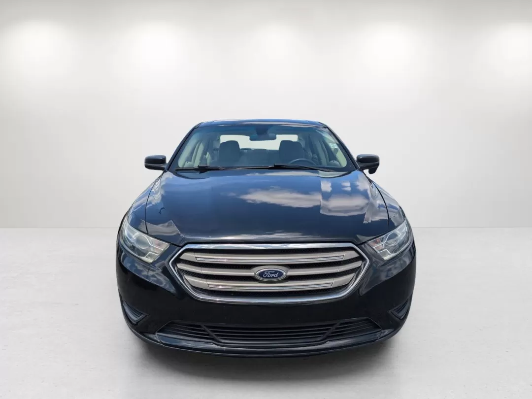 2014 Ford Taurus SE (1FAHP2D80EG) with an Other engine, located at 3959 U.S. 80 W, Phenix City, AL, 36870, (334) 297-4885, 32.469296, -85.135185 - **Discover Your Next Adventure with the 2014 Ford Taurus SE at Gils Auto - Columbus!**<br /> <br /> Are you searching for a reliable sedan that can handle both your daily commute and weekend adventures? Look no further than this gorgeous 2014 Ford Taurus SE, available now at Gils Auto, located at 51 - Photo#1