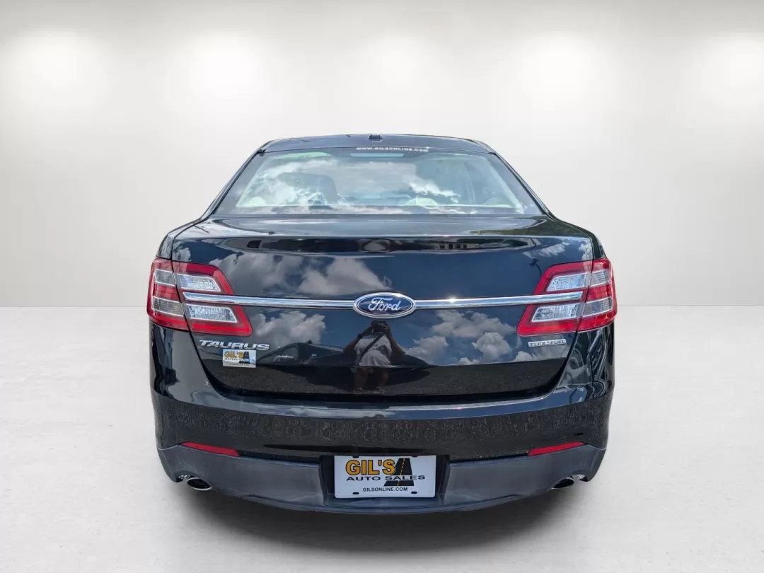 2014 Ford Taurus SE (1FAHP2D80EG) with an Other engine, located at 3959 U.S. 80 W, Phenix City, AL, 36870, (334) 297-4885, 32.469296, -85.135185 - **Discover Your Next Adventure with the 2014 Ford Taurus SE at Gils Auto - Columbus!**<br /> <br /> Are you searching for a reliable sedan that can handle both your daily commute and weekend adventures? Look no further than this gorgeous 2014 Ford Taurus SE, available now at Gils Auto, located at 51 - Photo#5