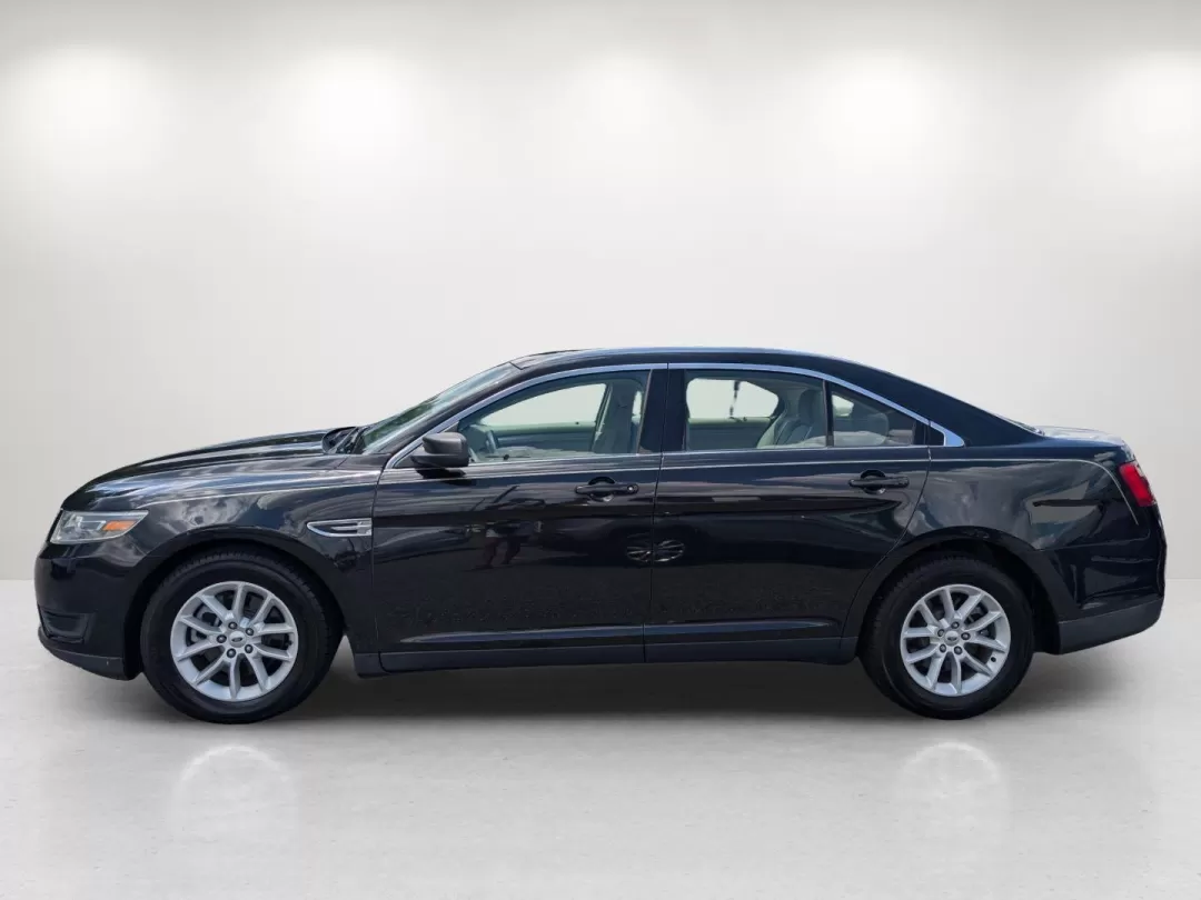 2014 Ford Taurus SE (1FAHP2D80EG) with an Other engine, located at 3959 U.S. 80 W, Phenix City, AL, 36870, (334) 297-4885, 32.469296, -85.135185 - **Discover Your Next Adventure with the 2014 Ford Taurus SE at Gils Auto - Columbus!**<br /> <br /> Are you searching for a reliable sedan that can handle both your daily commute and weekend adventures? Look no further than this gorgeous 2014 Ford Taurus SE, available now at Gils Auto, located at 51 - Photo#7